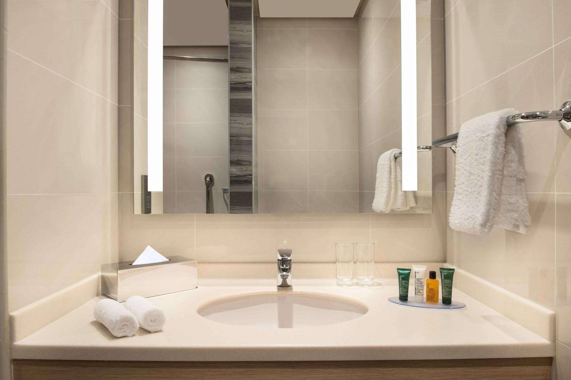 Hilton Garden Inn Al-Khobar Eksteriør bilde