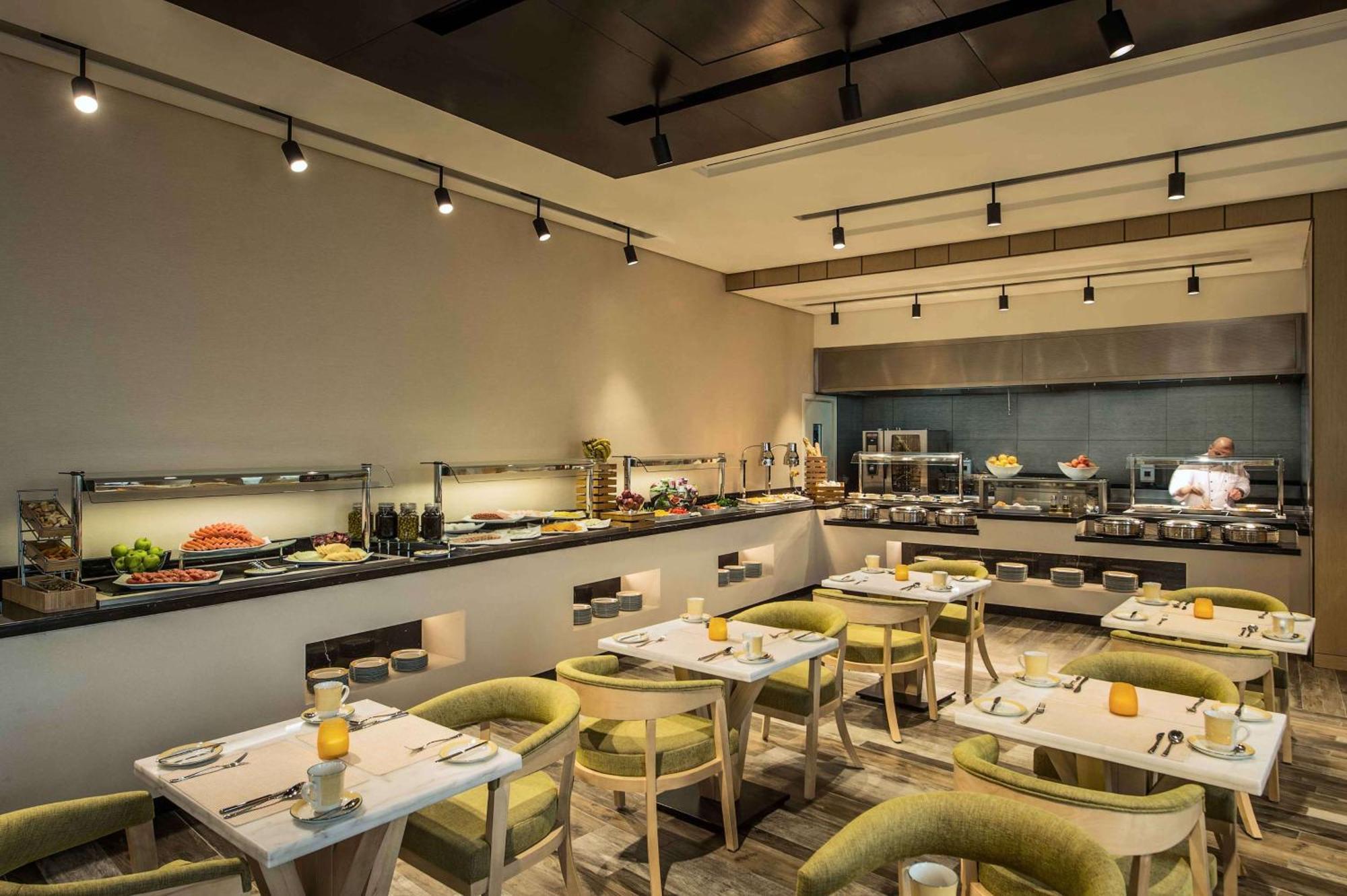 Hilton Garden Inn Al-Khobar Eksteriør bilde