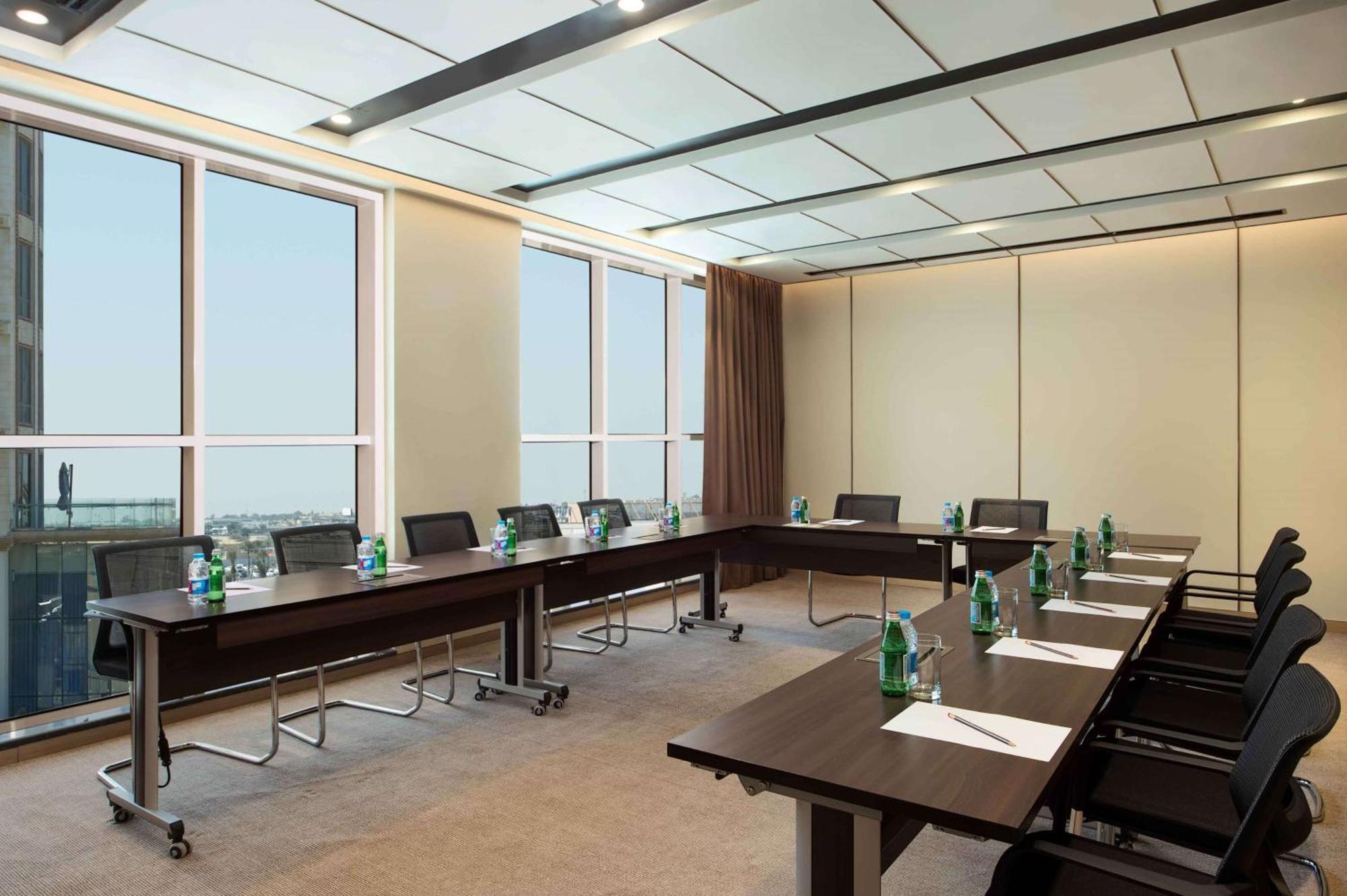 Hilton Garden Inn Al-Khobar Eksteriør bilde
